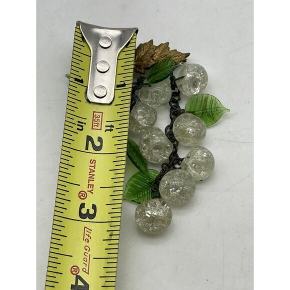 Vintage Glass Grapes Cluster Brooch Pin Statement Jewelry - Picture 3 of 8